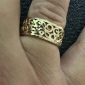 14K Yellow Gold Band, Filigree Design Ring EUC, Approx Size 7